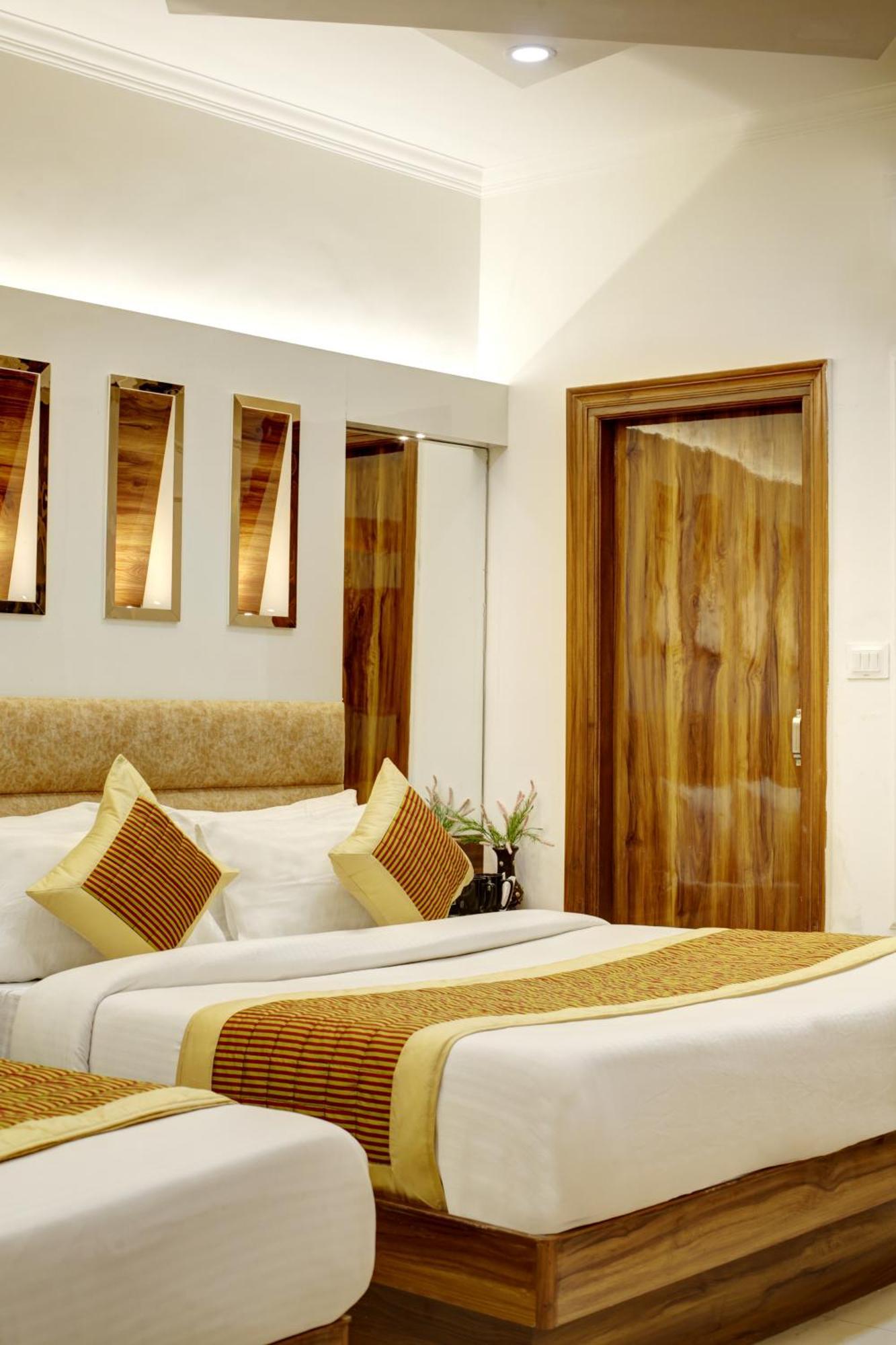 Hotel Star Villa - Front Of New Delhi Railway Station & 5 Minute From Connaught Place Exterior foto